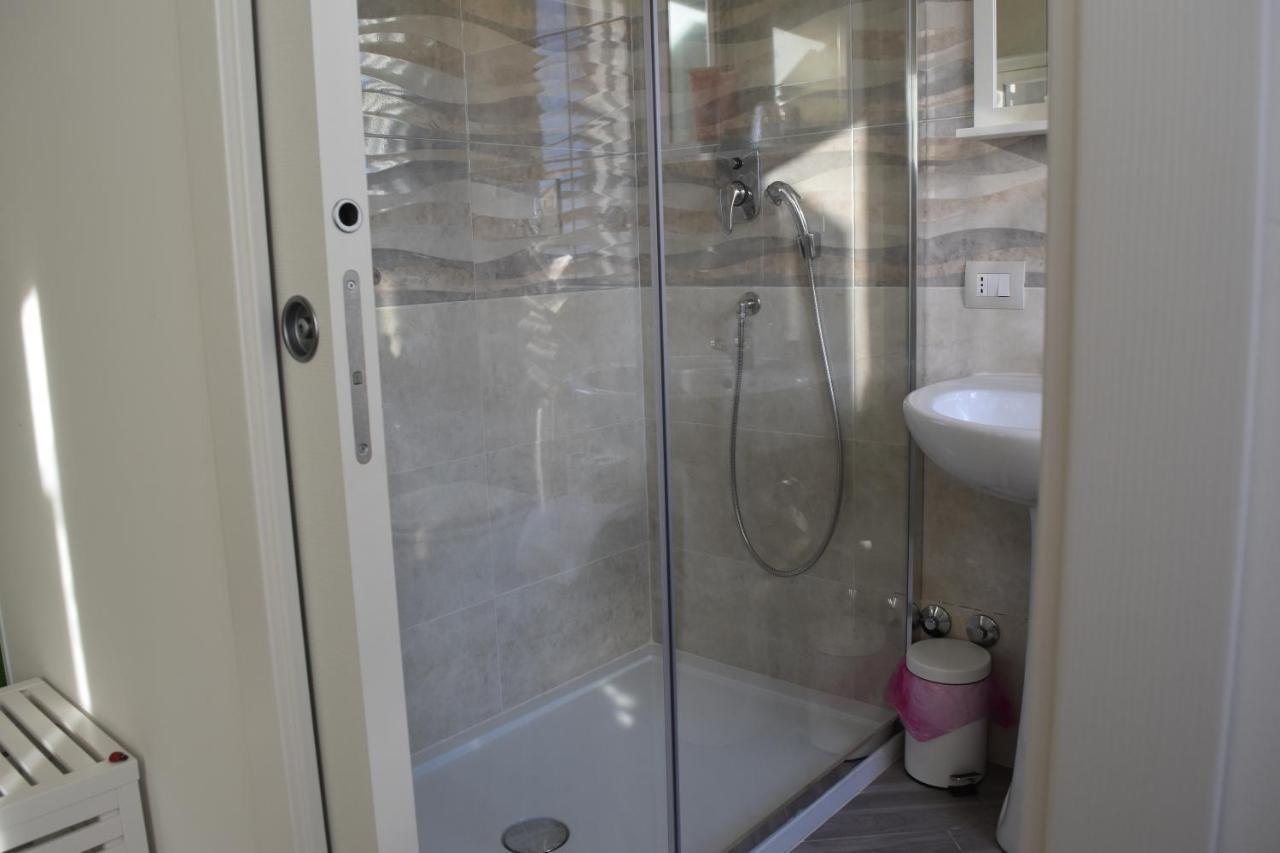 Bed & Breakfast Domus Pepe 스칼레아 외부 사진