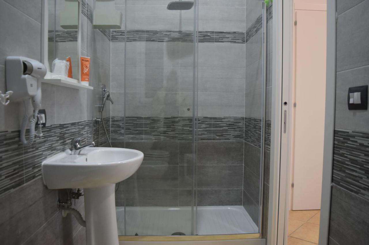 Bed & Breakfast Domus Pepe 스칼레아 외부 사진