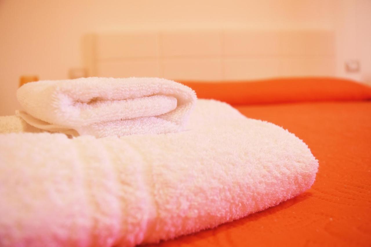 Bed & Breakfast Domus Pepe 스칼레아 외부 사진
